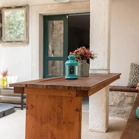 Coastal Villa - Old Dalmatian House * Makarska